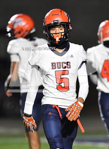 Thumbnail 1 in Wake Prep Academy vs Bartlett Yancey (NCHSAA 3A 1st Round) photogallery.