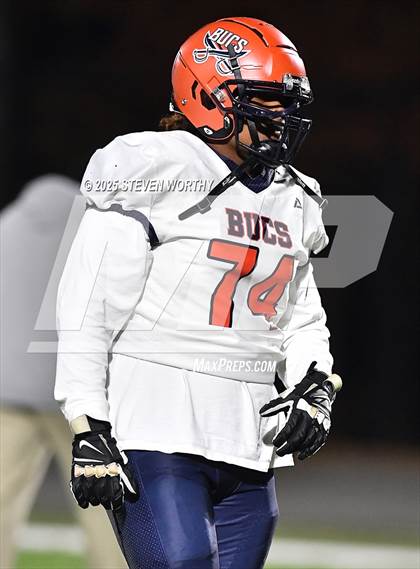 Thumbnail 3 in Wake Prep Academy vs Bartlett Yancey (NCHSAA 3A 1st Round) photogallery.