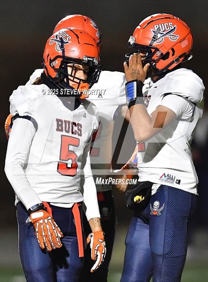 Thumbnail 2 in Wake Prep Academy vs Bartlett Yancey (NCHSAA 3A 1st Round) photogallery.