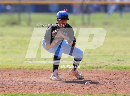 Thumbnail 3 in Salesian vs Cathedral photogallery.