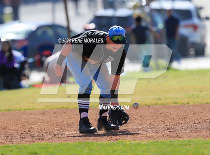 Thumbnail 2 in Salesian vs Cathedral photogallery.
