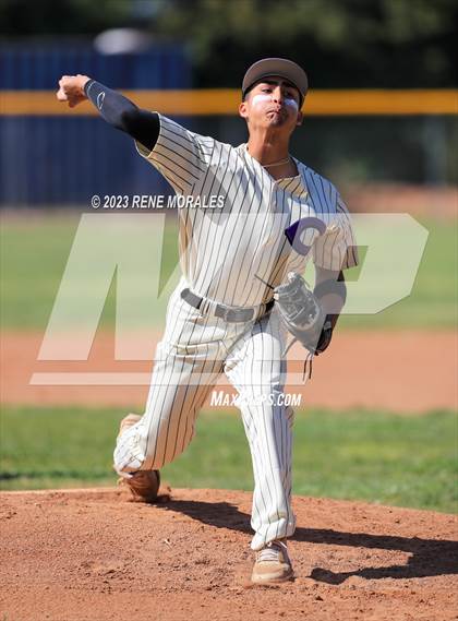 Thumbnail 1 in Salesian vs Cathedral photogallery.