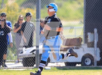 Thumbnail 2 in Salesian vs Cathedral photogallery.