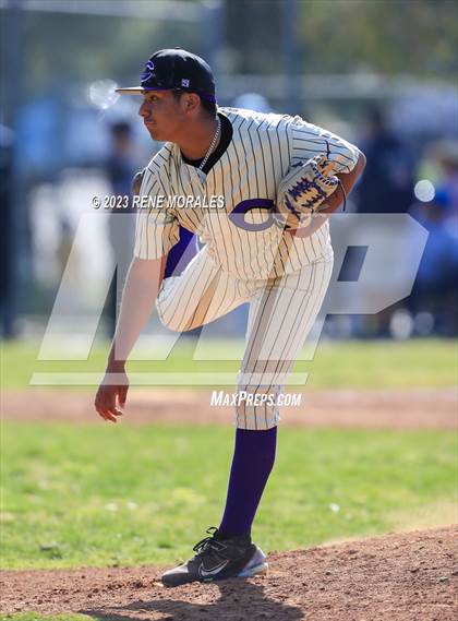 Thumbnail 2 in Salesian vs Cathedral photogallery.