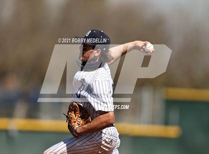 Thumbnail 1 in Central @ Bullard photogallery.