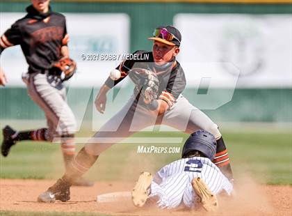 Thumbnail 1 in Central @ Bullard photogallery.