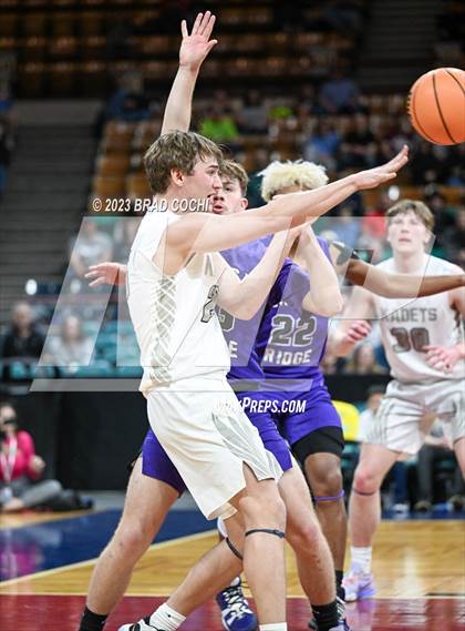 Thumbnail 2 in Air Academy vs. Mesa Ridge (CHSAA 5A Final) photogallery.