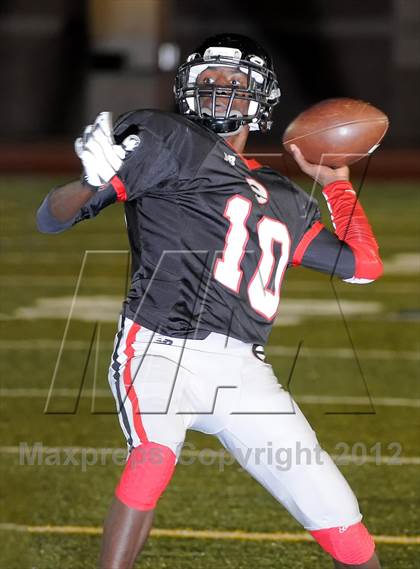 Thumbnail 2 in Grandview @ Eaglecrest photogallery.