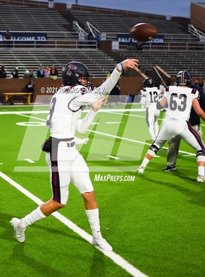 Thumbnail 3 in Mayde Creek vs Tompkins photogallery.