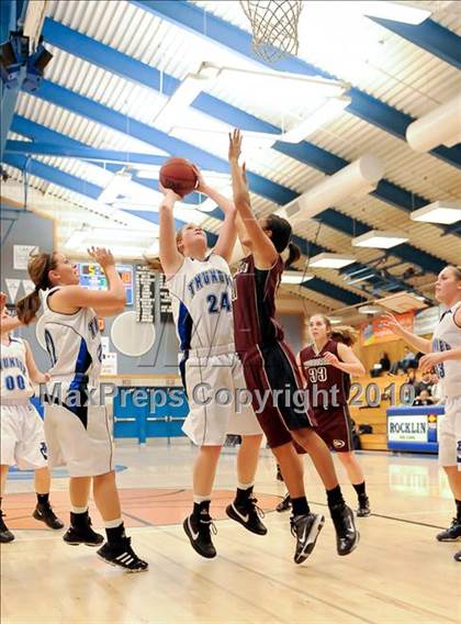 Thumbnail 1 in Woodcreek @ Rocklin photogallery.