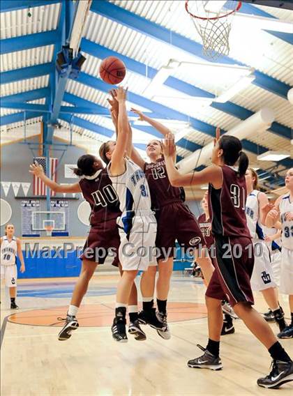 Thumbnail 2 in Woodcreek @ Rocklin photogallery.