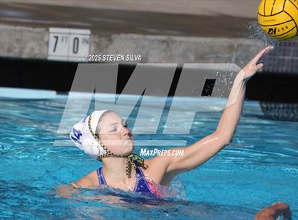 Thumbnail 3 in Grossmont vs. Patrick Henry (San Diego Open) photogallery.