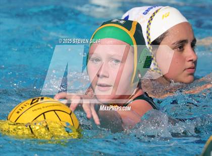 Thumbnail 2 in Grossmont vs. Patrick Henry (San Diego Open) photogallery.