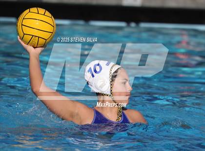 Thumbnail 3 in Grossmont vs. Patrick Henry (San Diego Open) photogallery.