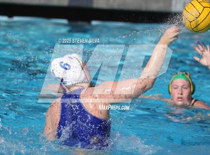 Thumbnail 2 in Grossmont vs. Patrick Henry (San Diego Open) photogallery.