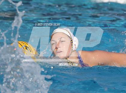 Thumbnail 3 in Grossmont vs. Patrick Henry (San Diego Open) photogallery.