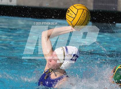 Thumbnail 2 in Grossmont vs. Patrick Henry (San Diego Open) photogallery.