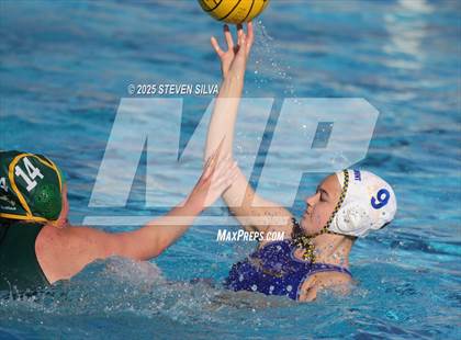 Thumbnail 1 in Grossmont vs. Patrick Henry (San Diego Open) photogallery.