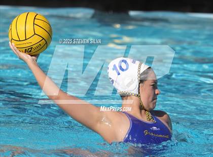 Thumbnail 3 in Grossmont vs. Patrick Henry (San Diego Open) photogallery.