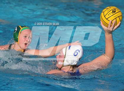 Thumbnail 3 in Grossmont vs. Patrick Henry (San Diego Open) photogallery.