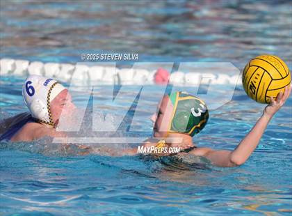 Thumbnail 3 in Grossmont vs. Patrick Henry (San Diego Open) photogallery.