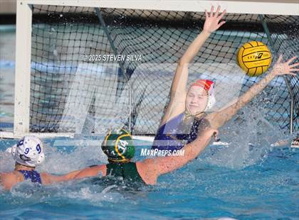 Thumbnail 3 in Grossmont vs. Patrick Henry (San Diego Open) photogallery.