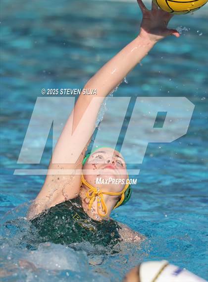 Thumbnail 2 in Grossmont vs. Patrick Henry (San Diego Open) photogallery.