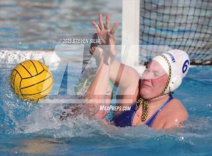 Thumbnail 3 in Grossmont vs. Patrick Henry (San Diego Open) photogallery.