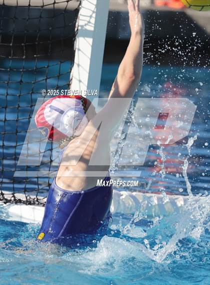 Thumbnail 3 in Grossmont vs. Patrick Henry (San Diego Open) photogallery.