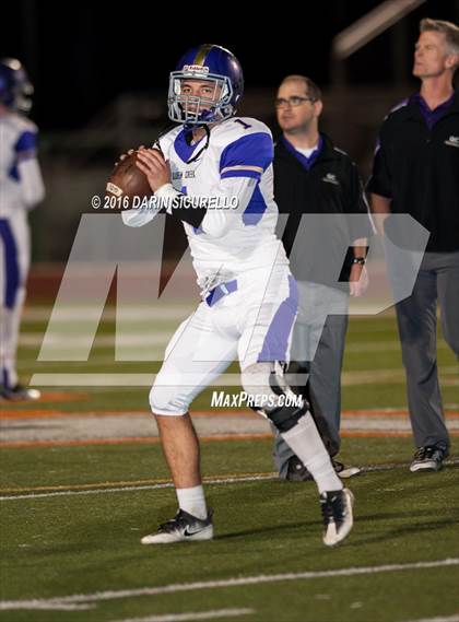 Thumbnail 1 in Queen Creek vs. Williams Field (AIA Divsion 5A Semifinal) photogallery.