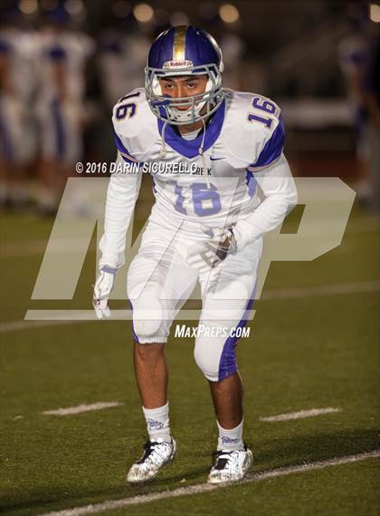 Thumbnail 2 in Queen Creek vs. Williams Field (AIA Divsion 5A Semifinal) photogallery.