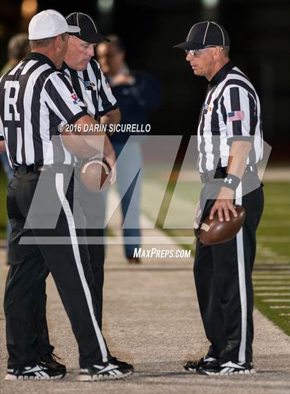 Thumbnail 3 in Queen Creek vs. Williams Field (AIA Divsion 5A Semifinal) photogallery.