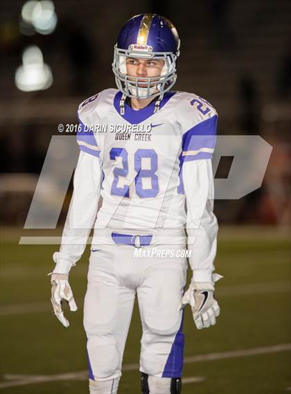 Thumbnail 2 in Queen Creek vs. Williams Field (AIA Divsion 5A Semifinal) photogallery.