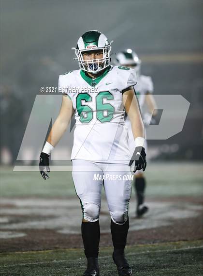Thumbnail 2 in Edison vs. St. Mary's photogallery.