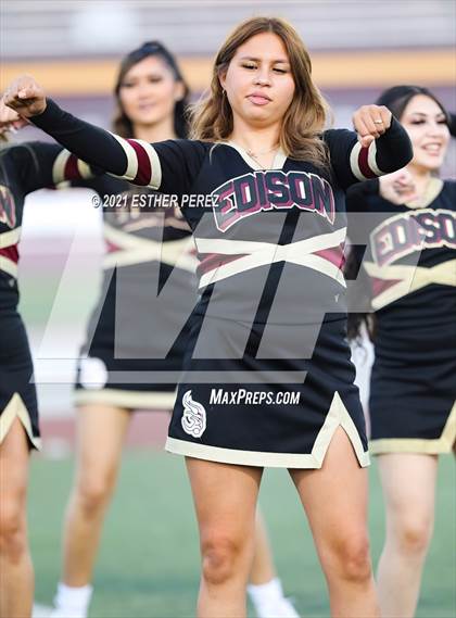 Thumbnail 1 in Edison vs. St. Mary's photogallery.