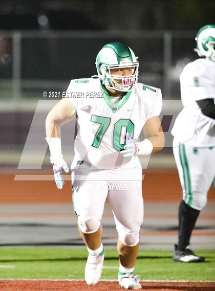 Thumbnail 2 in Edison vs. St. Mary's photogallery.