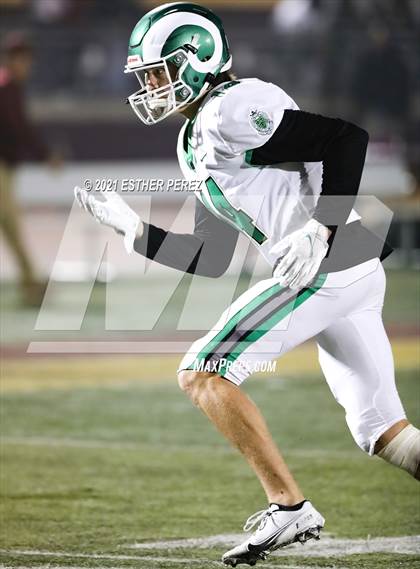 Thumbnail 2 in Edison vs. St. Mary's photogallery.