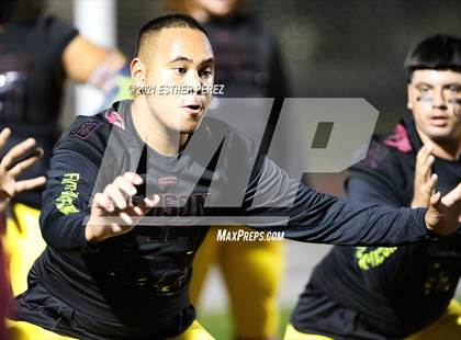 Thumbnail 3 in Edison vs. St. Mary's photogallery.