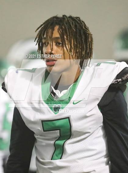 Thumbnail 2 in Edison vs. St. Mary's photogallery.