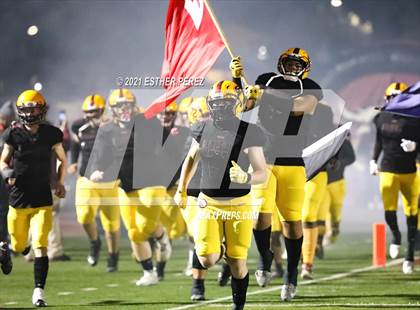 Thumbnail 2 in Edison vs. St. Mary's photogallery.
