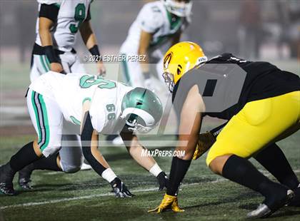 Thumbnail 3 in Edison vs. St. Mary's photogallery.