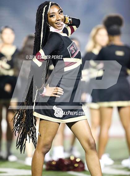 Thumbnail 2 in Edison vs. St. Mary's photogallery.