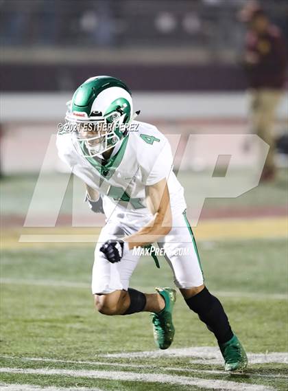 Thumbnail 2 in Edison vs. St. Mary's photogallery.