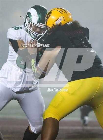 Thumbnail 3 in Edison vs. St. Mary's photogallery.