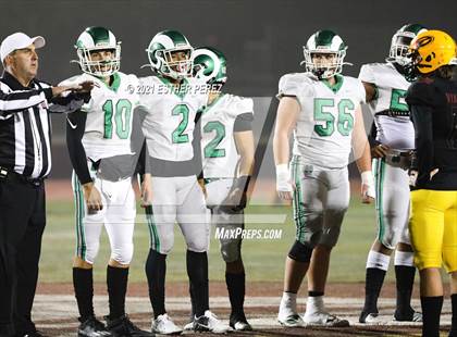 Thumbnail 2 in Edison vs. St. Mary's photogallery.
