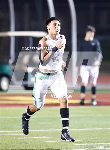 Thumbnail 1 in Edison vs. St. Mary's photogallery.