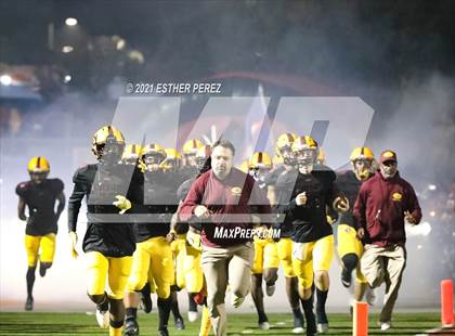Thumbnail 3 in Edison vs. St. Mary's photogallery.