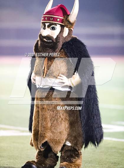 Thumbnail 1 in Edison vs. St. Mary's photogallery.