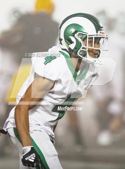 Thumbnail 3 in Edison vs. St. Mary's photogallery.