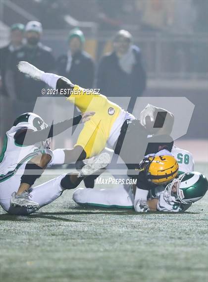 Thumbnail 1 in Edison vs. St. Mary's photogallery.